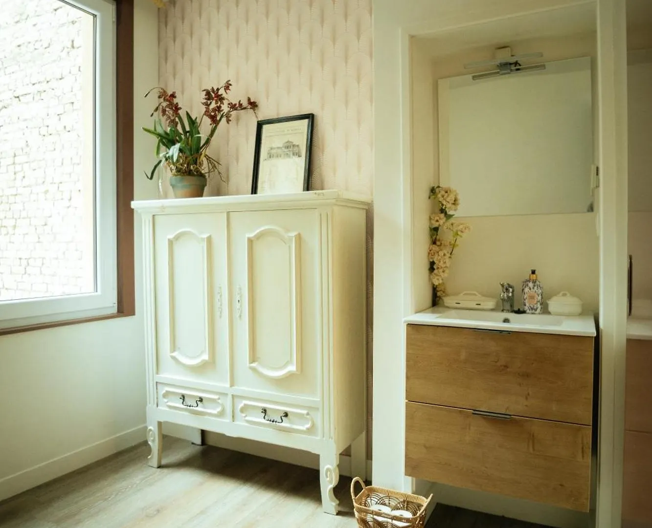 Apartment Guesthouse Hart & Ziel Antwerp Belgium