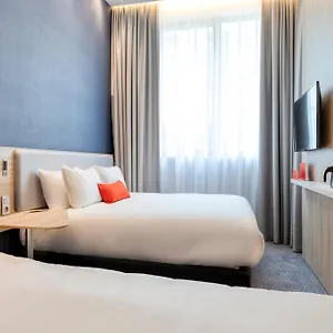 Express - Centre By Ihg Anversa