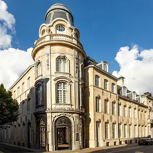 Sapphire House Antwerp, Autograph Collection Αμβέρσα